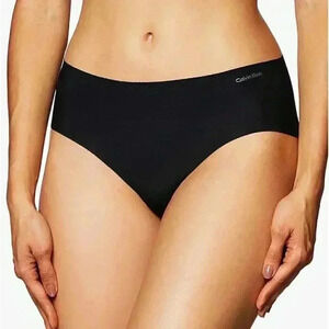 Calvin Klein Women's Invisibles Hipster
